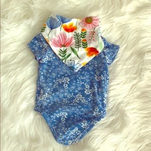 Newborn onsie with matching Hawaiian bib